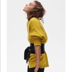 Yellow Zara sweater oversized size S